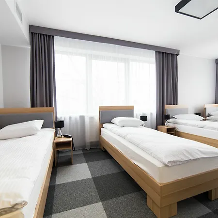 Szálloda Waw Airport Okecie Varsó