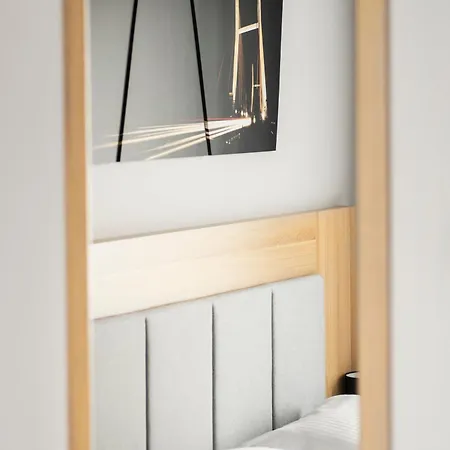 Waw Airport Okecie 2*