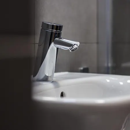 Waw Airport Okecie Szálloda 2*