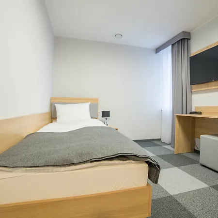 Waw Airport Okecie Varsó