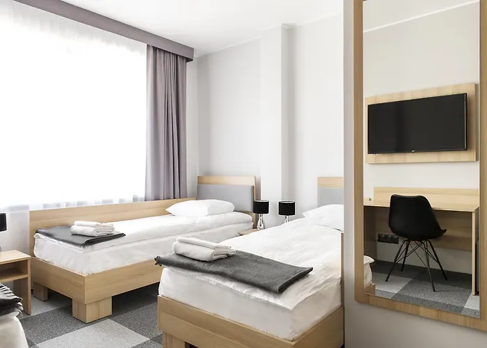 Waw Airport Okęcie Hotel 2*