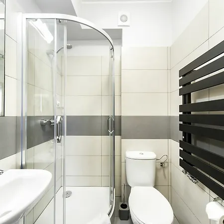 Hotell Waw Airport Okecie 2*