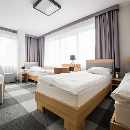 Hotell Waw Airport Okecie Warszawa