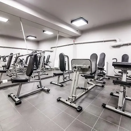 Waw Airport Okecie 2*