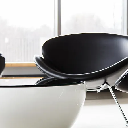 Hotel Waw Airport Okecie 2*