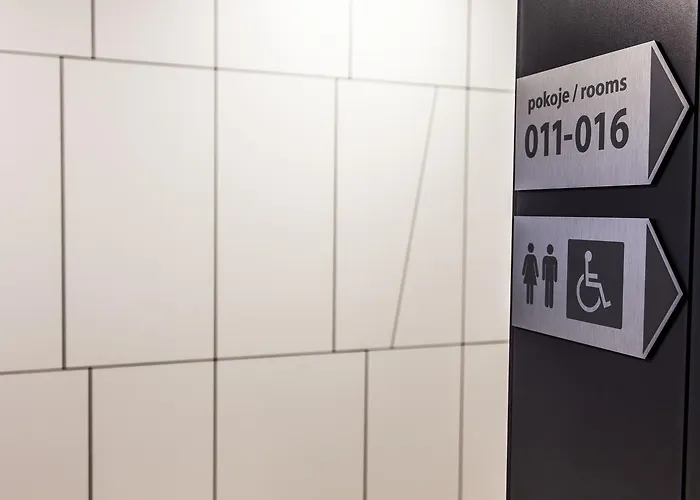 Waw Airport Okecie Hotel 2*