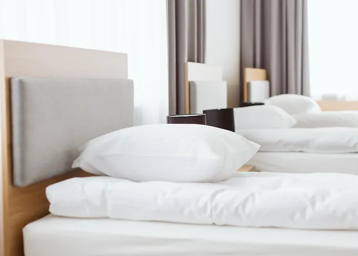 Waw Airport Okecie 2* Warschau