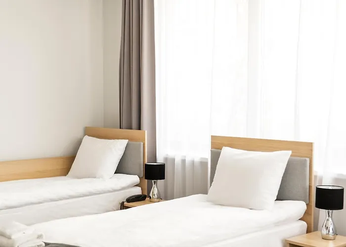 Waw Airport Okecie Hotel 2*