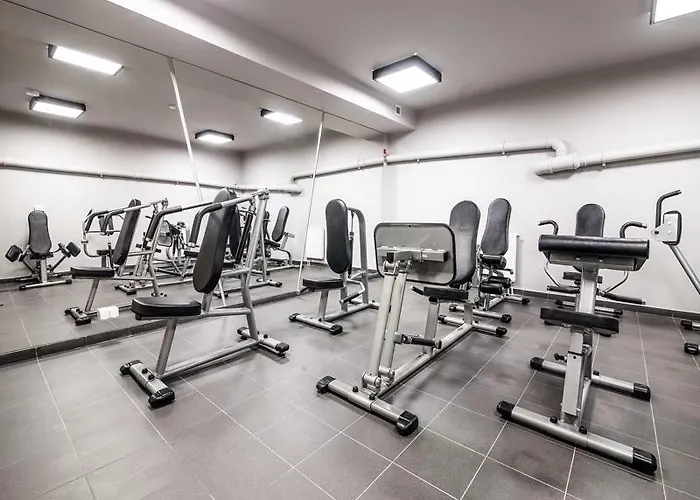 Waw Airport Okecie 2*