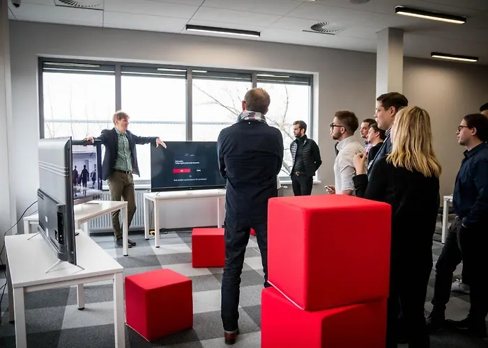 Waw Airport Okecie فندق