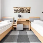 Hotel Waw Airport Okecie 2*