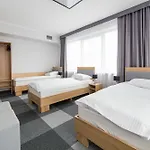 Waw Airport Okecie Hotel 2*