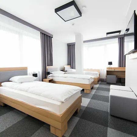 Waw Airport Okęcie Hotel Warszawa