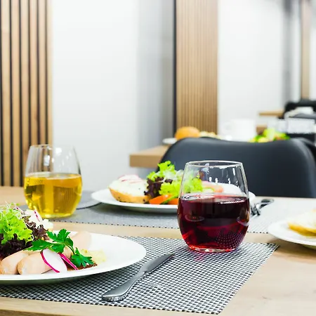 Waw Airport Okęcie 2* Warszawa